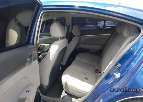 2017 Hyundai Elantra Se из США, поврежденный, VIN 5NPD84LF8HH003826